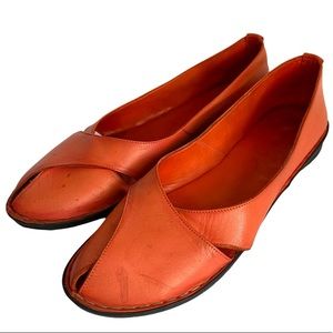 Tangerine leather flats with peep toe EU41